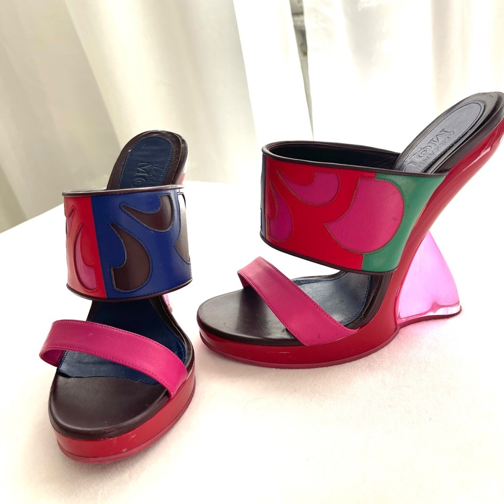 Alexander McQueen woman flip flops / size 10